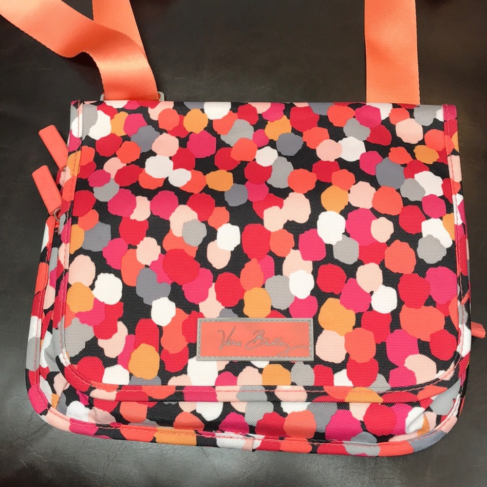 Vera Bradley cross body barely used👛